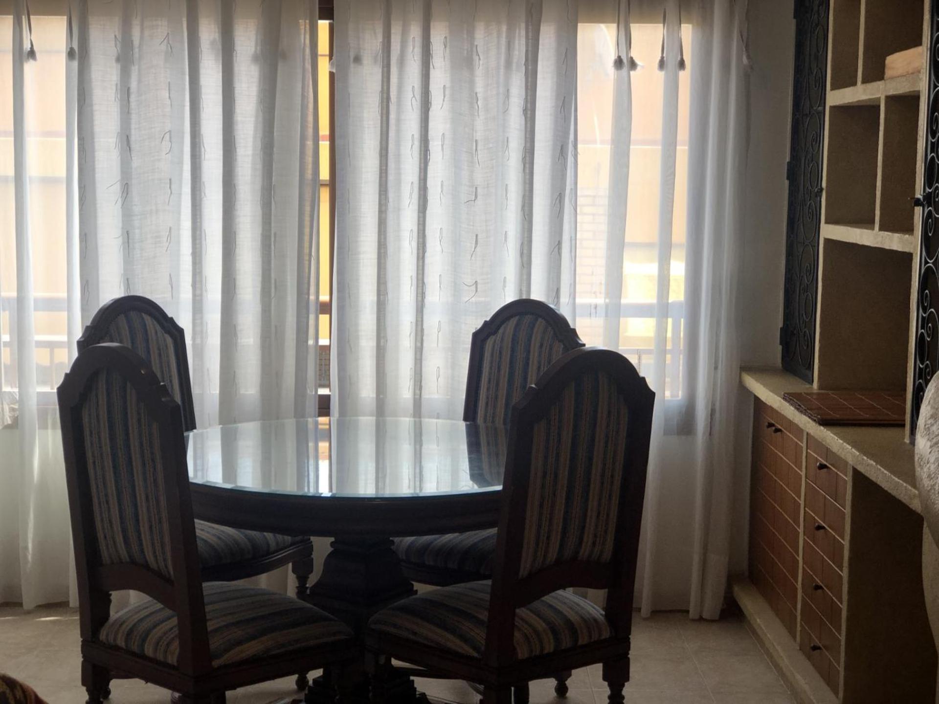 Como En Casa 1 Parking Elche Dış mekan fotoğraf